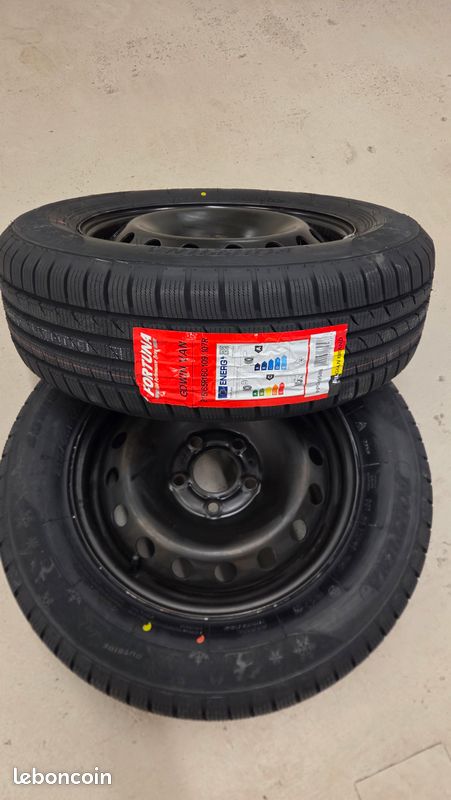 2 Roues Complète Neige Pneus neufs - Trafic 2 utilitaire (image 1)