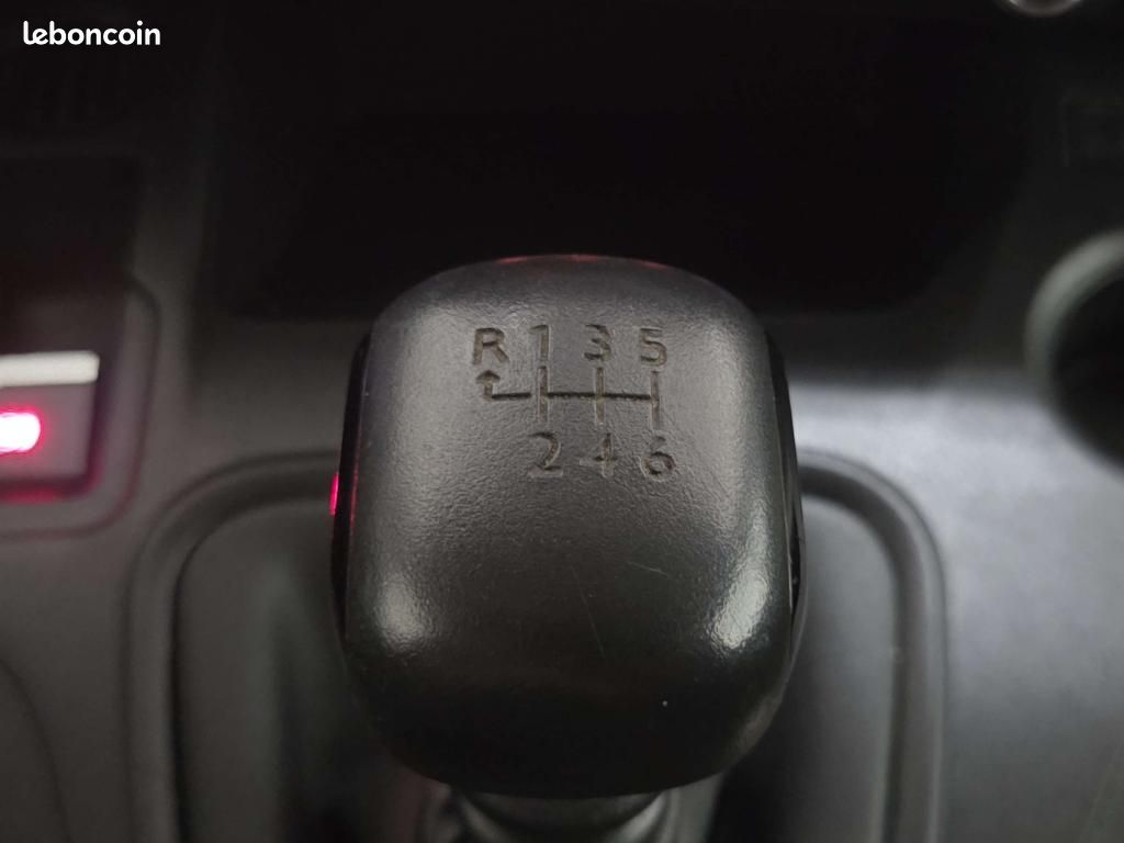 CITROEN BERLINGO 1.5 BlueHDi S&S - 100 III FOURGON Fourgon M Driver 650 kg PHASE 1 (image 23)