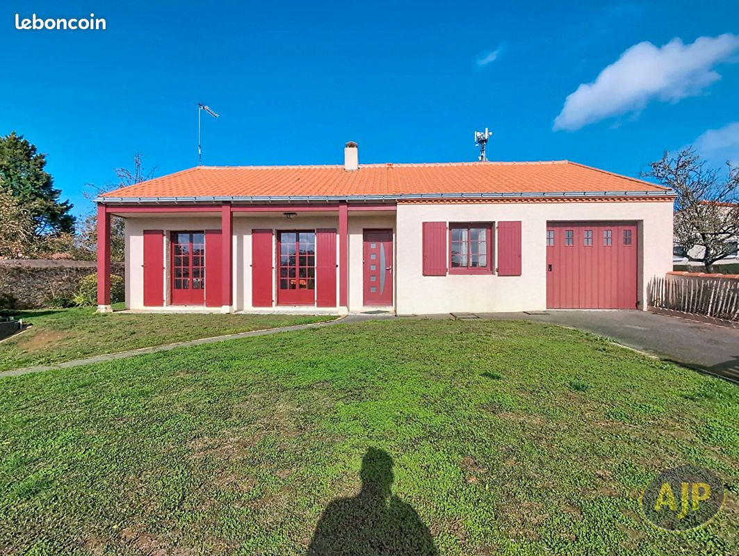 Maison 7 pièces 102 m² · à Saint-Philbert-de-Bouaine · 102 m² · 249 900 €