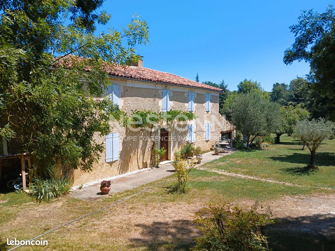 Maison 6 pièces 231 m² · à Auch · 231 m² · 439 000 €