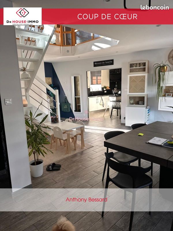 Maison 8 pièces 220 m² · à Vichy · 220 m² · 350 000 €