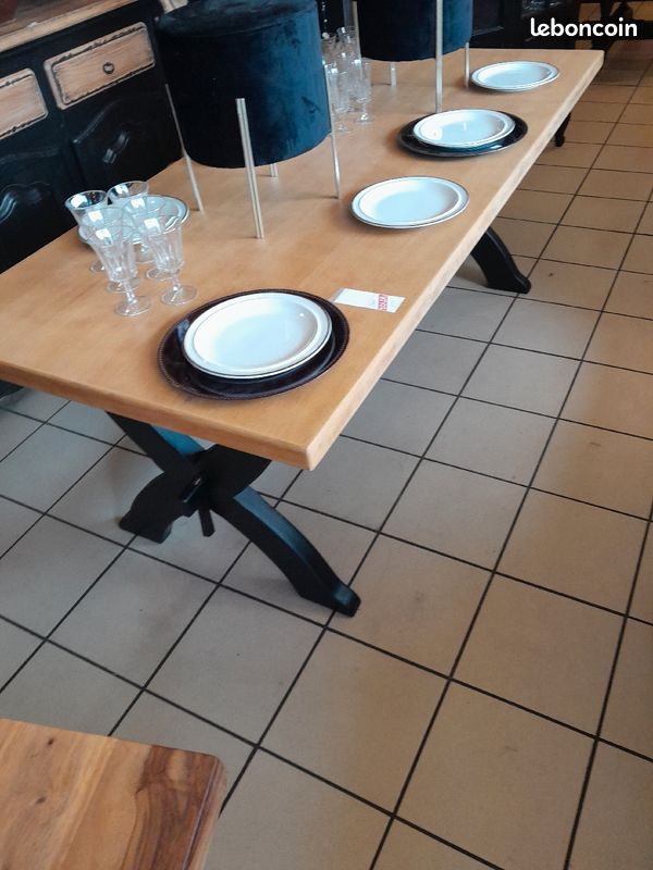 Table (image 2)