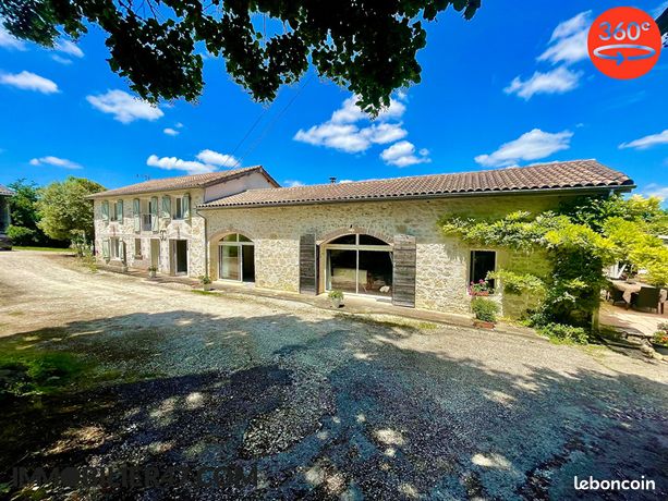 Propriété 8 pièces 285 m²