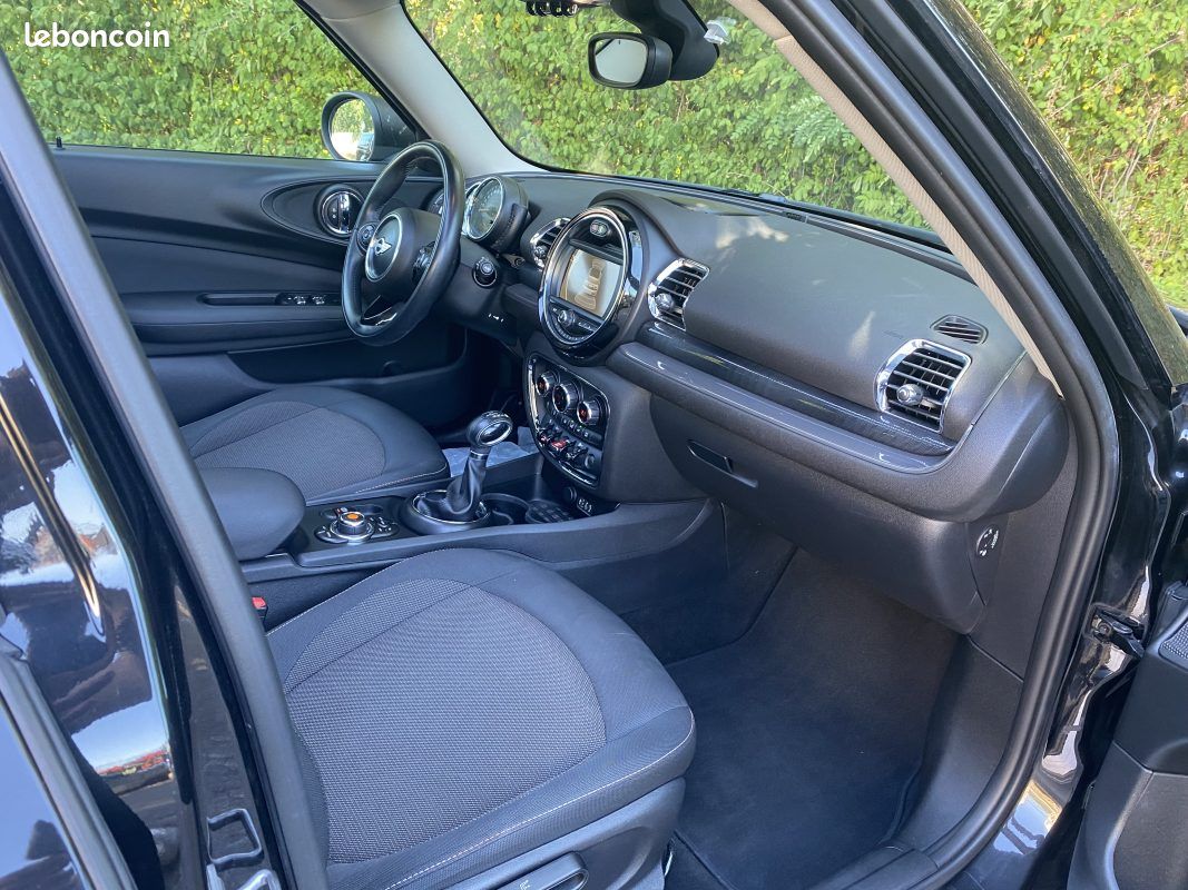Mini Clubman One D 116ch BVA - Toit ouvrant - Keyless (image 6)