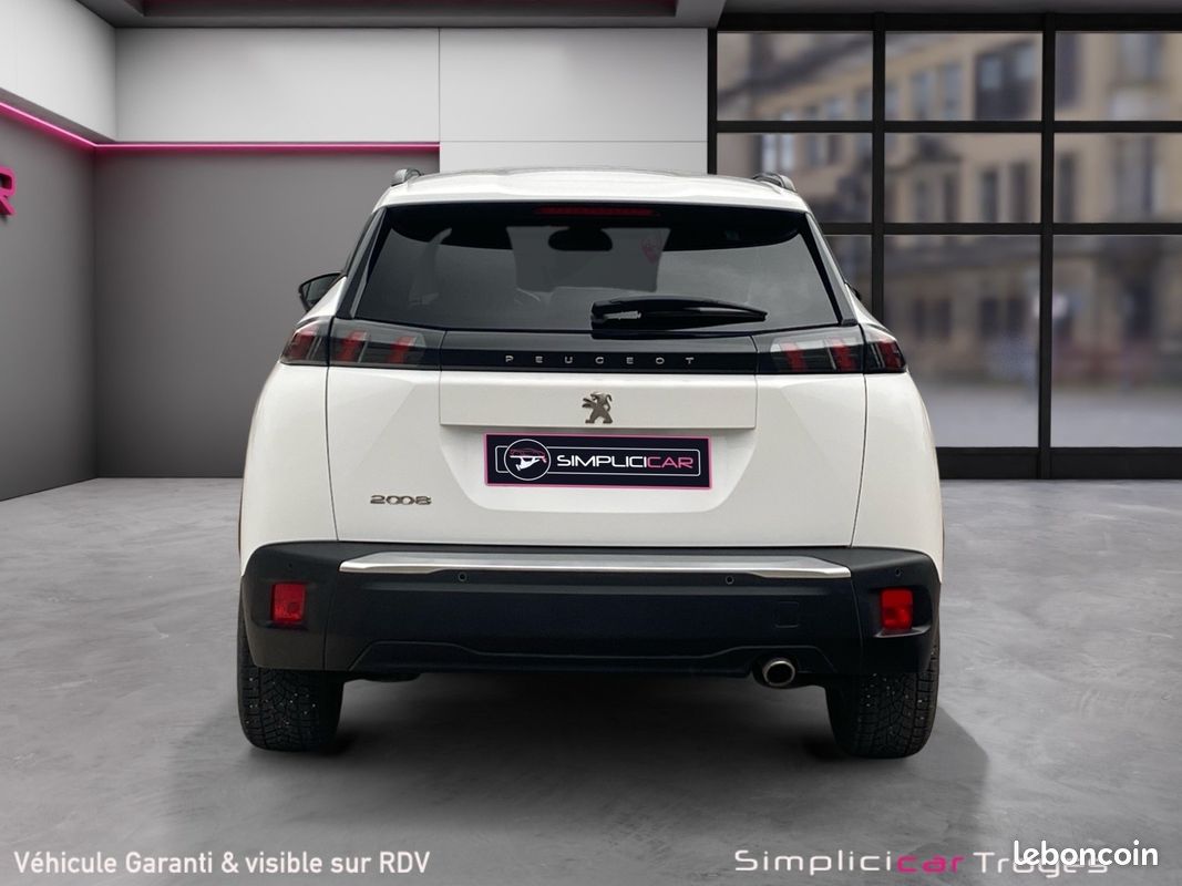 PEUGEOT 2008 1.5 BLUE HDI 130 ALLURE PACK EAT8 Radar Arrière Régulateur de vitesse Navigation Garantie 12 mois (image 6)