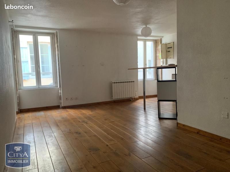 Appartement 2 pièces 48 m² · à Mâcon · 48 m² · 513 €/mois