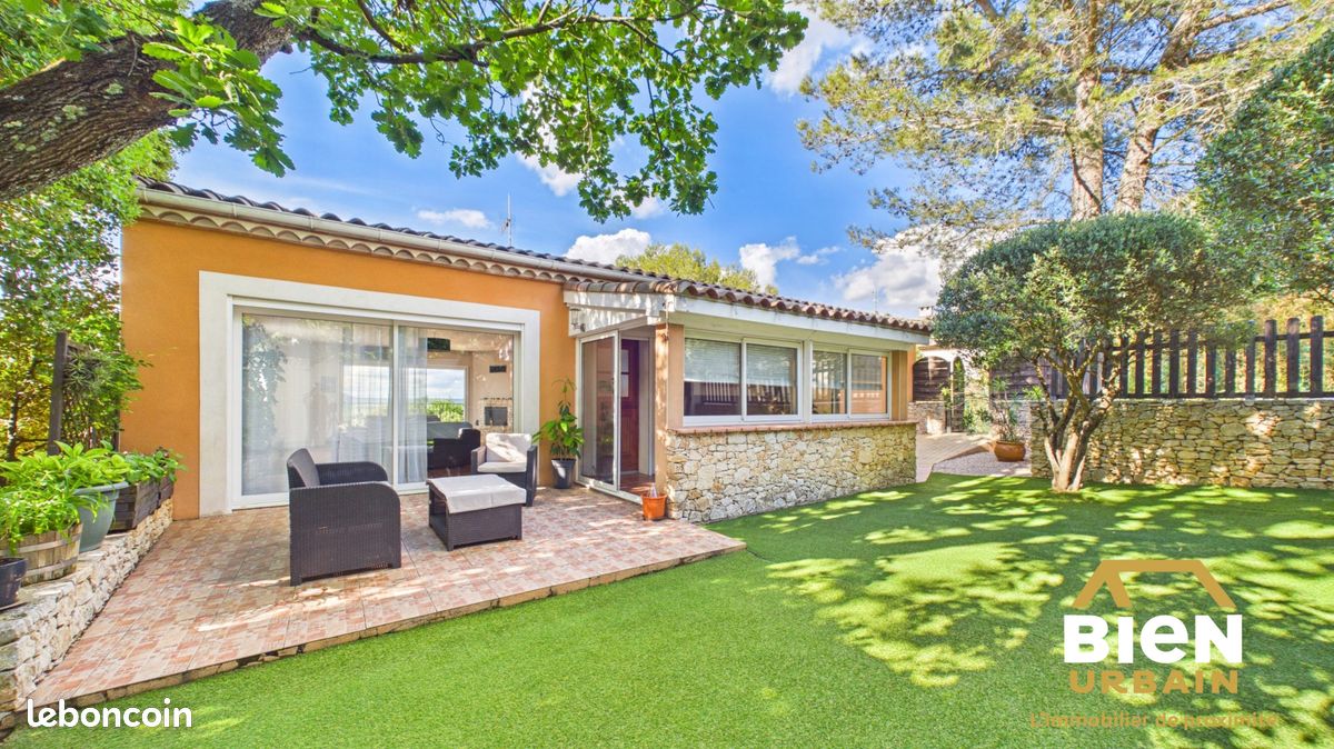 Maison 5 pièces 148 m² · à Sainte-Anastasie · 148 m² · 473 200 €