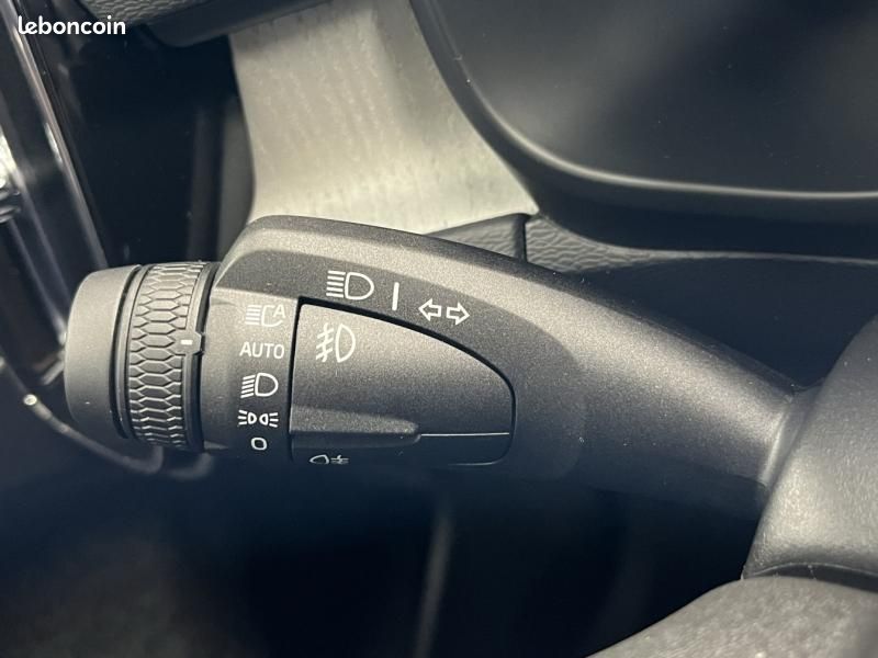 Volvo XC40 B3 163ch Lounge Edition DCT 7 (image 17)