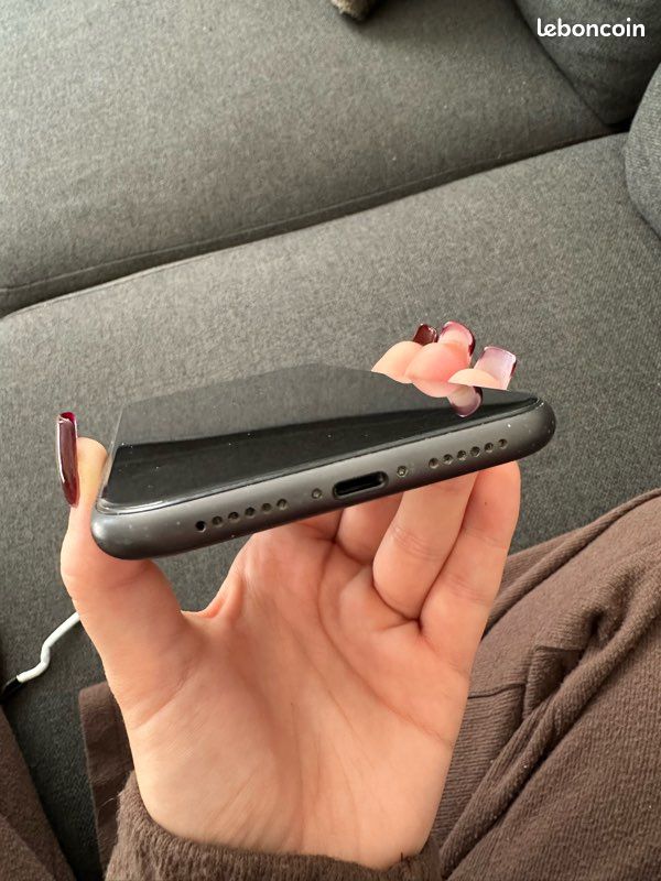 IPhone 11 128go débloqué (image 5)
