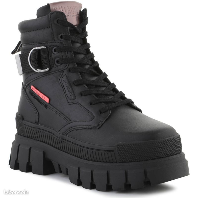 Palladium Revolt Sport Ranger Noir - Pointure 41 (image 1)