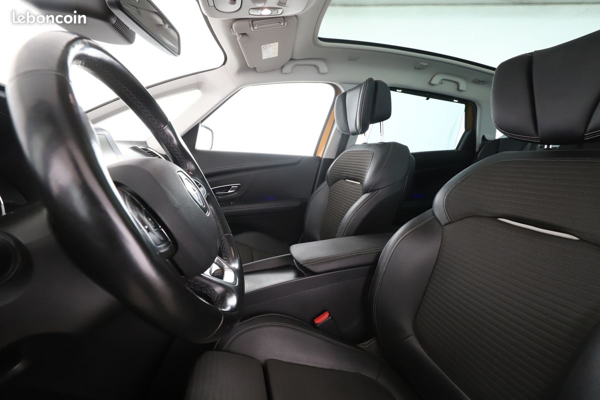 Renault Scénic 1.6 dCi Energy Edition One EDC 160 ch (image 5)