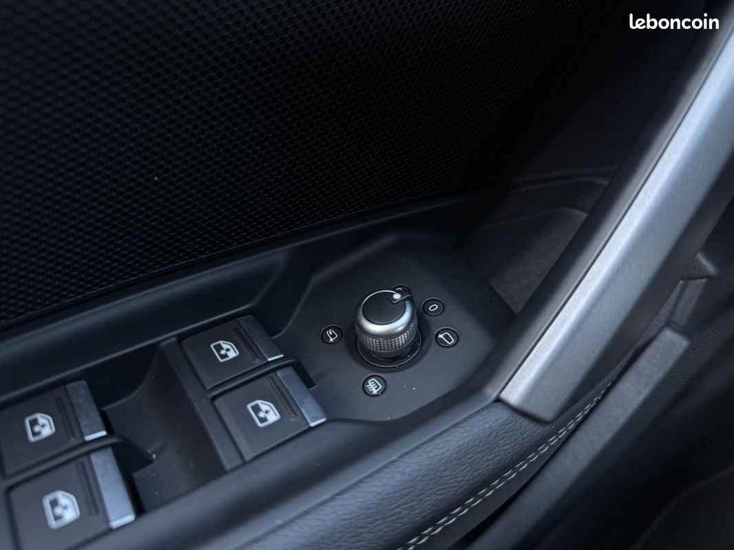 AUDI A3 Sportback TFSI Mild Hybrid 150 S tronic 7 S line (image 18)