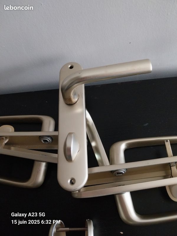 8 poignées de portes (image 2)
