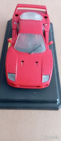 Lot De 4 Voitures Miniatures Ferrari Burago échelle 1:18 - Occasion