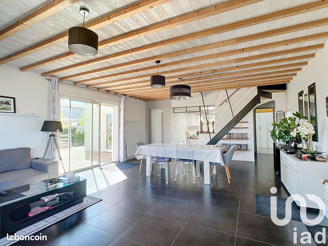 Maison 5 pièces 134 m² - Saint-Sauveur-d'Aunis 17540 (image principale 3)