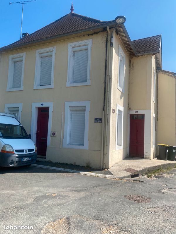 Maison 5 pièces 100 m² · à Sainte-Foy-la-Grande · 100 m² · 155 000 €