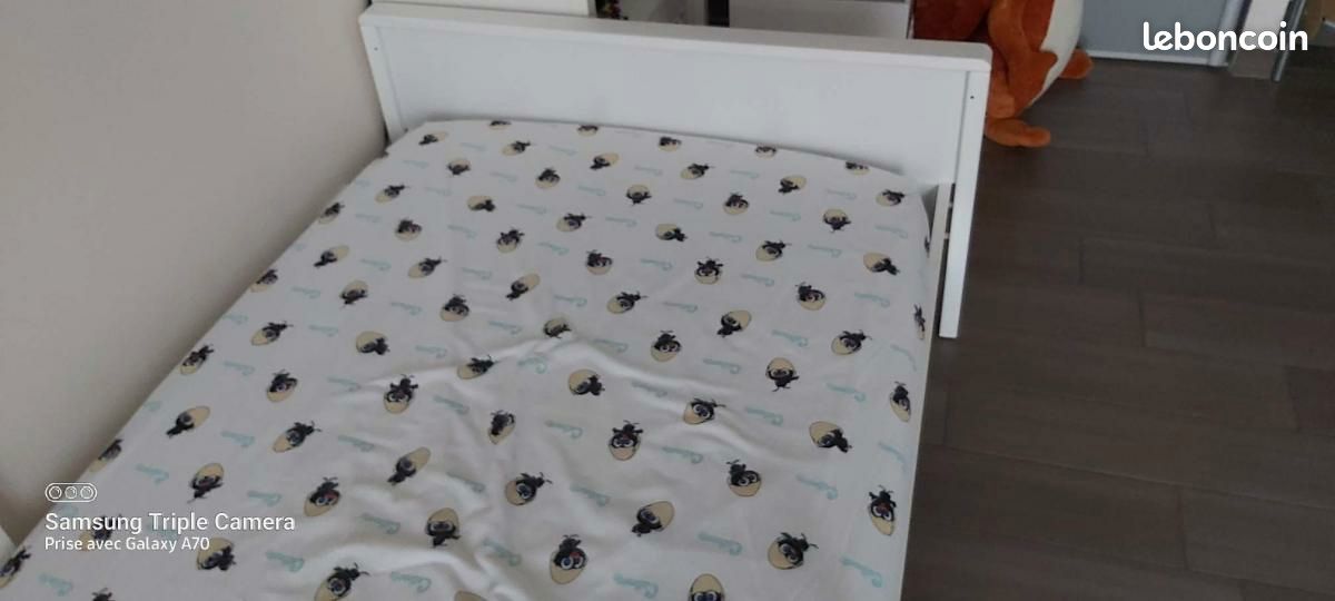 Lit enfant 90 X 190 cm très bon état avec sommier et matelas latex naturel (image 3)