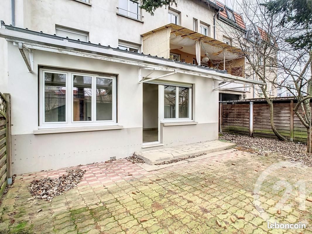 Appartement 3 pièces 95 m² · à Laxou · 95 m² · 990 €