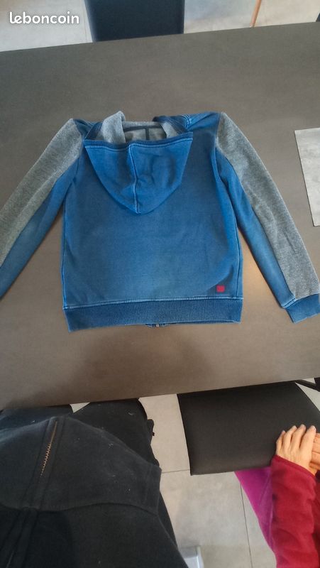Veste Garçon Pepe Jeans Alexandre - Doudoune à Capuche, Coupe Cintrée | Poches Passepoilées, Fermeture Éclair