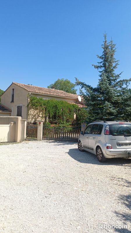 Maison 4 pièces 100 m² · à Malaucène · 100 m² · 300 000 €