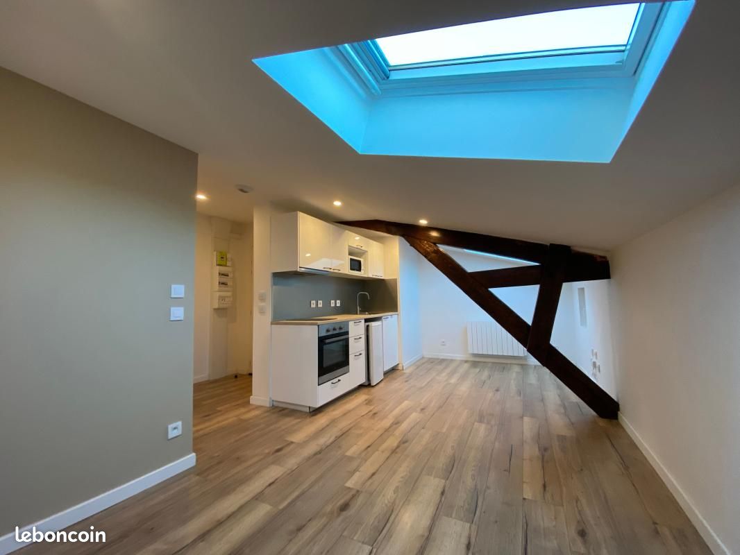 Appartement 1 pièce 27 m² · à Castres · 27 m² · 413 €/mois