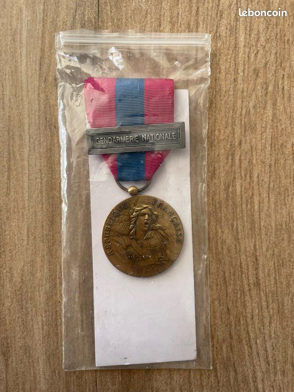 Médaille ordonnance defense nationale bronze