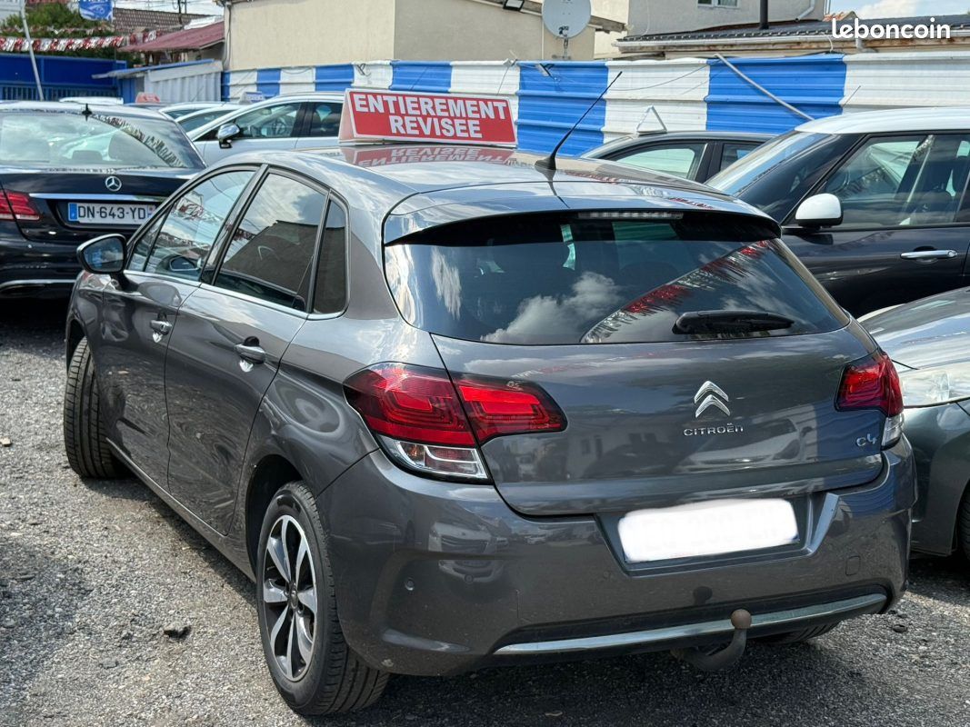 CITROEN C4 05 cv 121 ch 1.6 BLUEHDI Très Bon Etat (image 9)