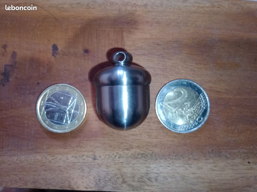 Pendentif ou porte clef gland titane (image 2)