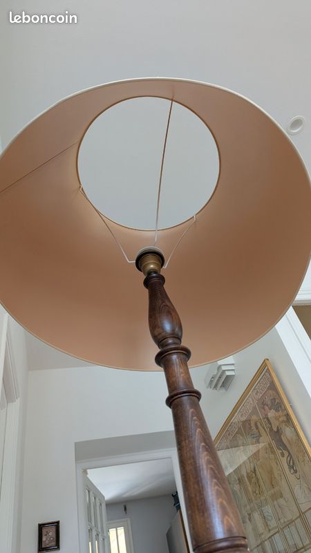 Lampe ancienne en parfait état (image 2)