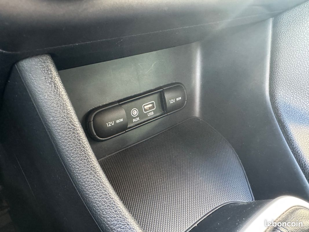 KIA Sportage 1.7 CRDI 140CH PRO ACTIVE 4X2 DCT BVA – CAMÉRA DE RECUL – APPLE CARPLAY – DRIVE MODE (image 23)