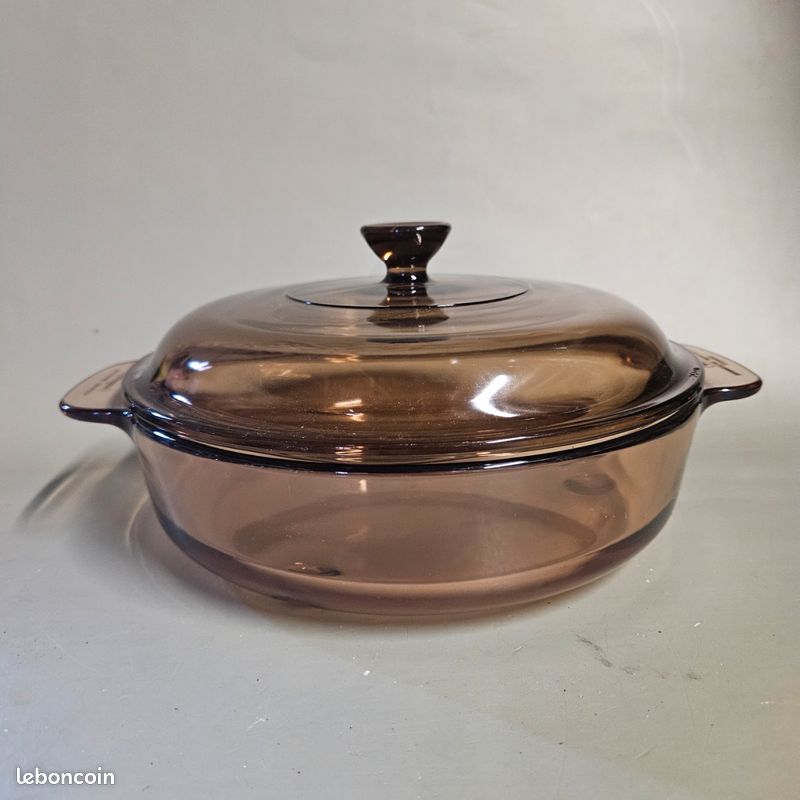 Cocotte vision corning france / plat brunisseur / 20 cm (image 1)