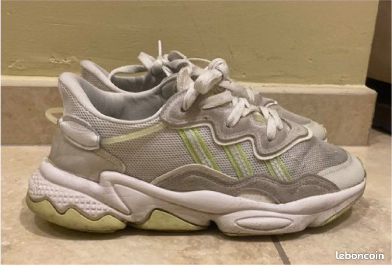 Basket adidas ozweego blanche Chaussures