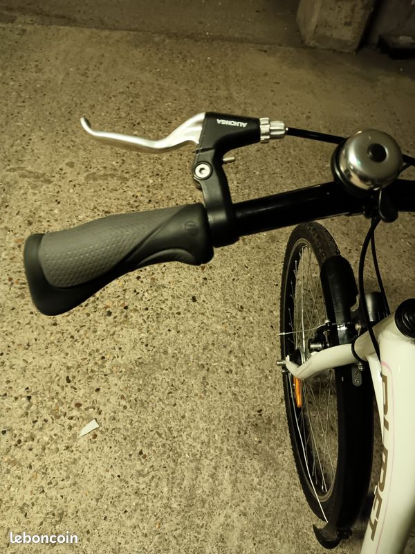 Vélo ville blanc femme 26" col de cygne marque DURET - GELIANO (image 7)