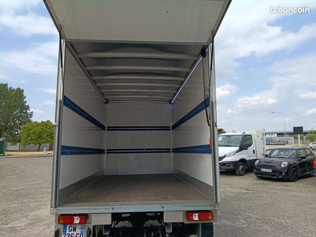Iveco Daily Caisse hayon CCb 35C16H empattement 4100 3.0 (image 5)