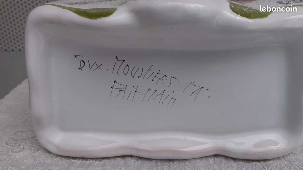 Boite à sel céramique Moustiers fait et peint main signée (image 9)