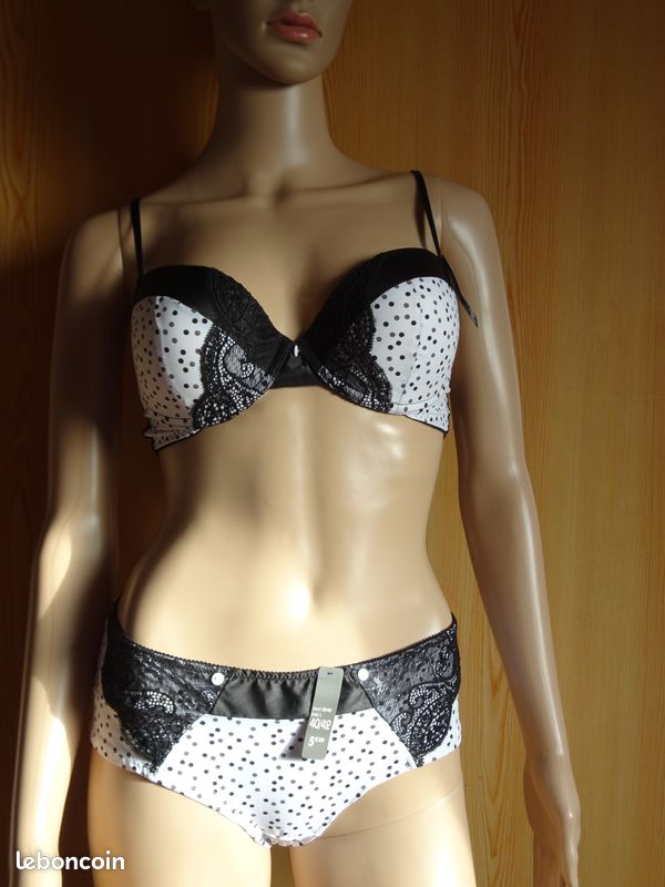 Soutien-gorge Balconnet Avec Armature 90D - Neuf Avec étiquettes, Couleur Blanc
