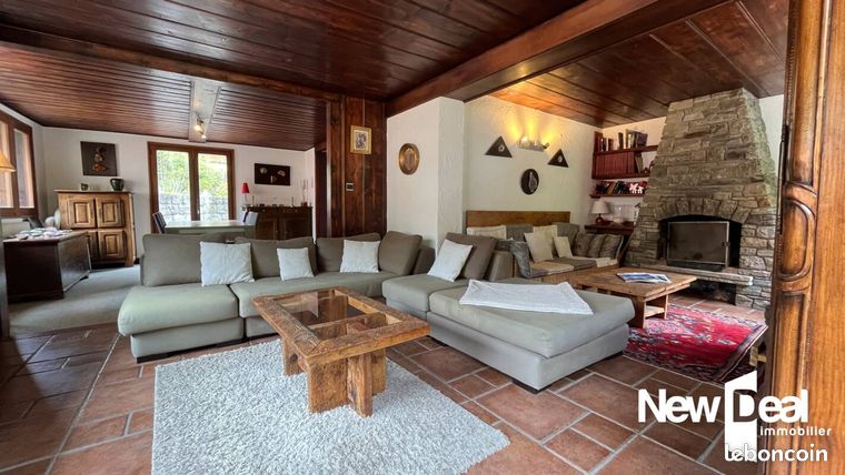 Chalet 6 pièces 126 m²