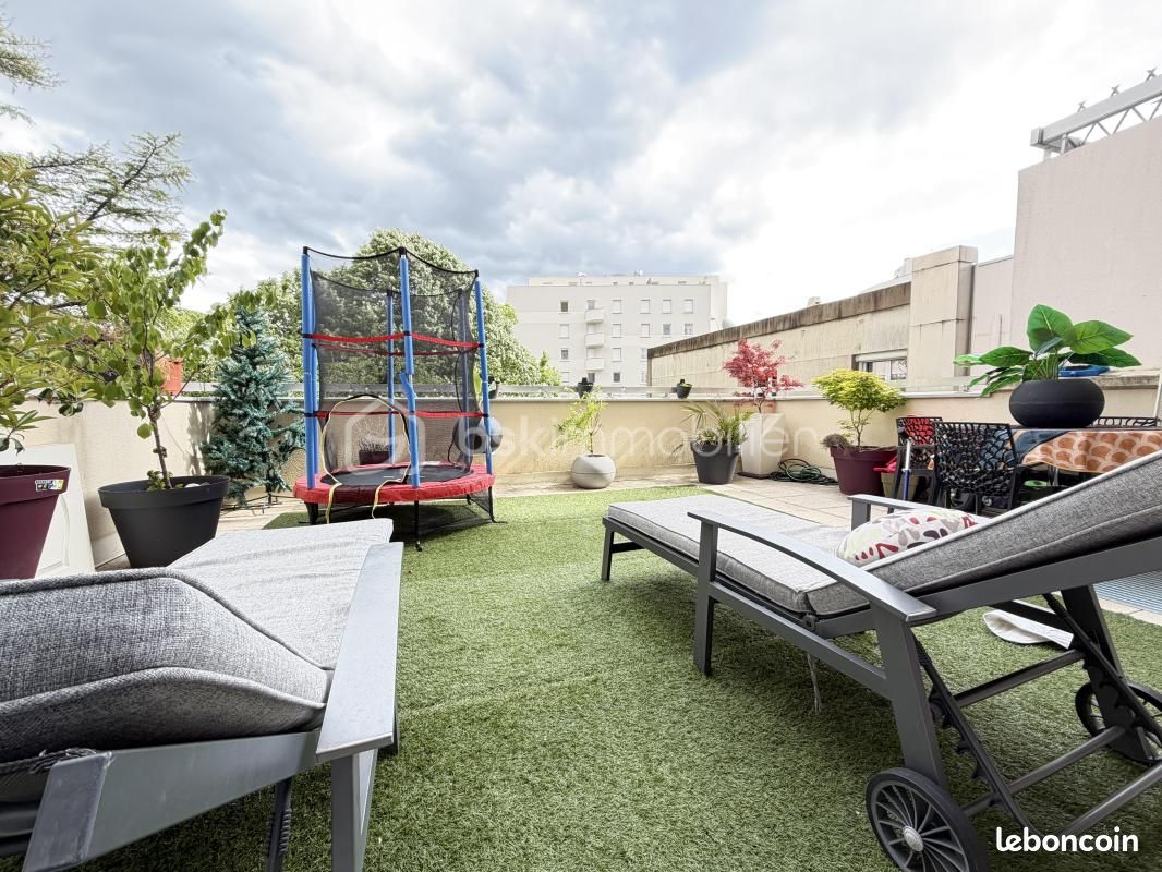 Appartement 4 pièces 79 m² · à Dijon · 79 m² · 235 000 €