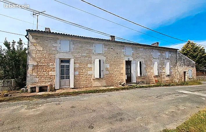 Maison 4 pièces 96 m² · à Plassay · 96 m² · 148 000 €