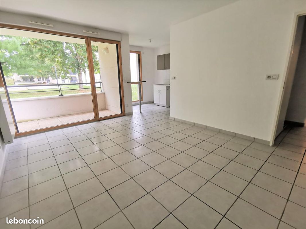 Appartement 3 pièces 67 m² · à Saint-Cyr-sur-Loire · 67 m² · 930 €/mois