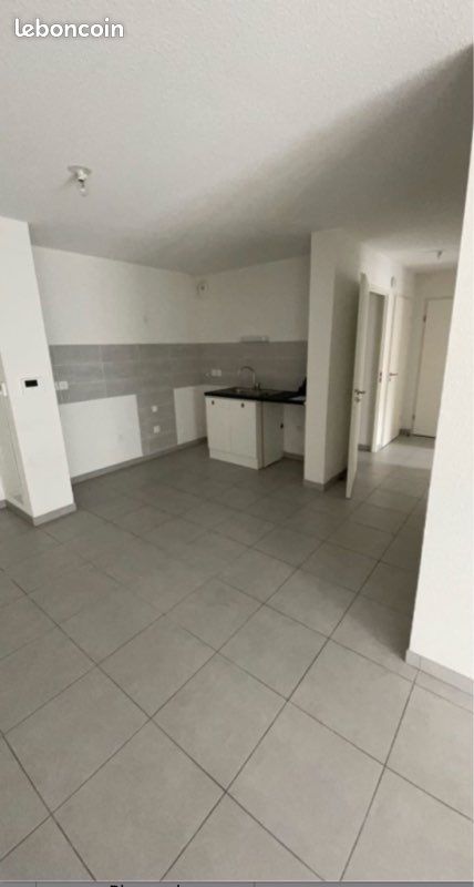 Appartement 3 pièces 64 m² · à Frontignan · 64 m² · 520 €