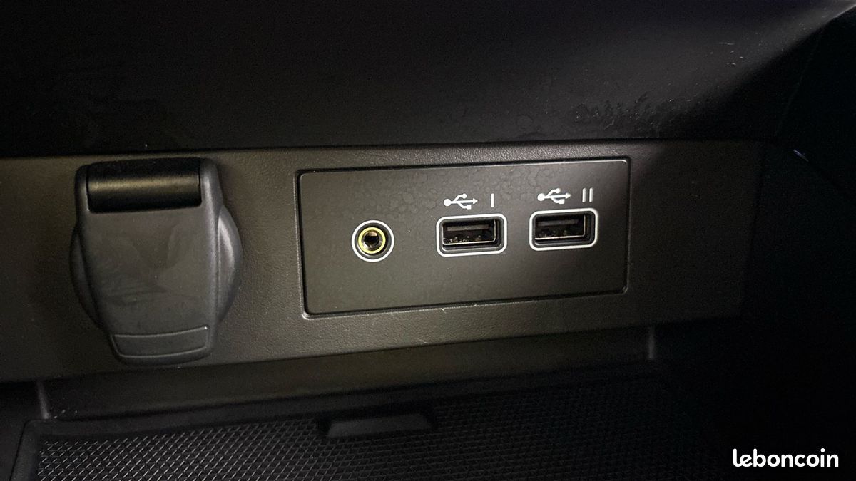 Renault clio tce 90 ch gsr2 techno (image 29)