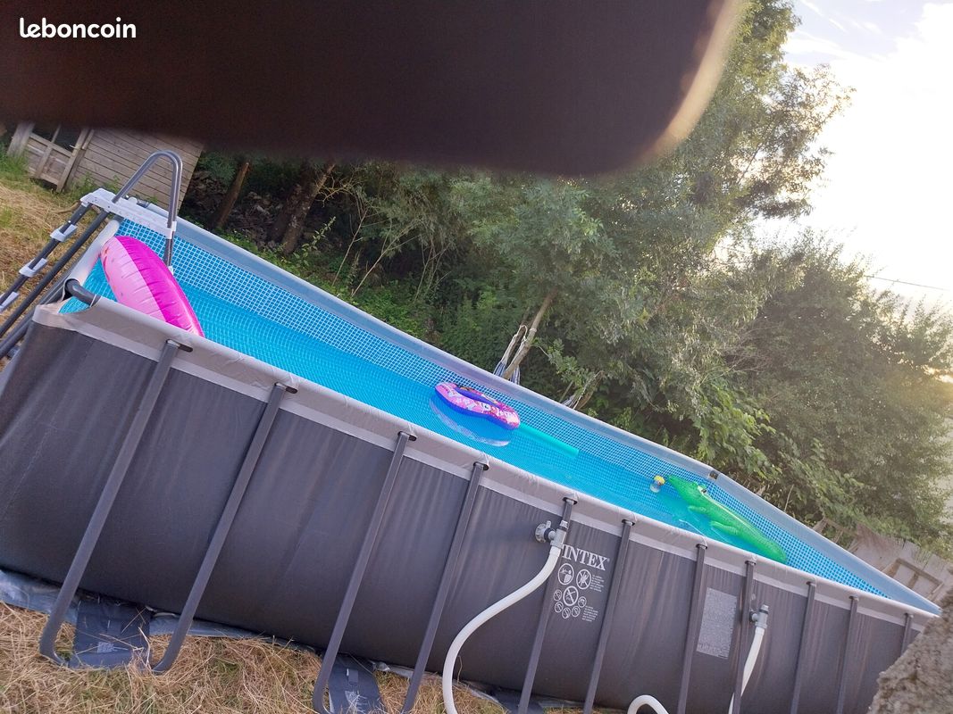 Grande piscine tubulaire (image 2)
