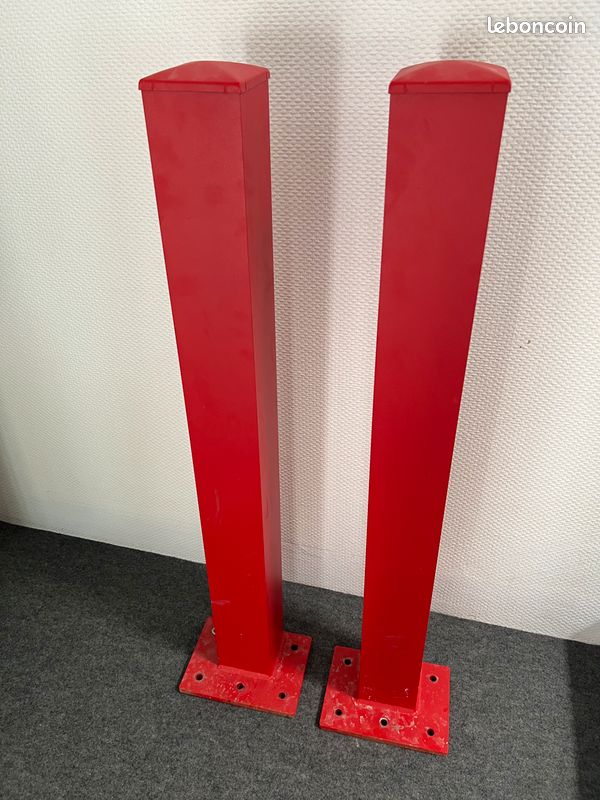 Lot de 2 poteaux aluminium NEUFS (image 1)