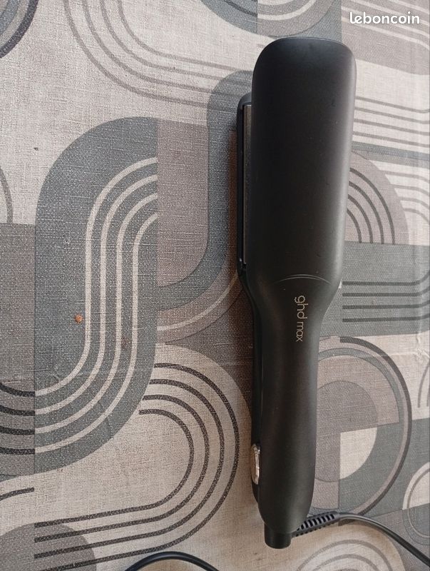 Lisseur GHD Max – Plaques larges – État comme neuf (image 1)