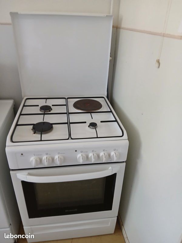 Cuisinière (image 2)