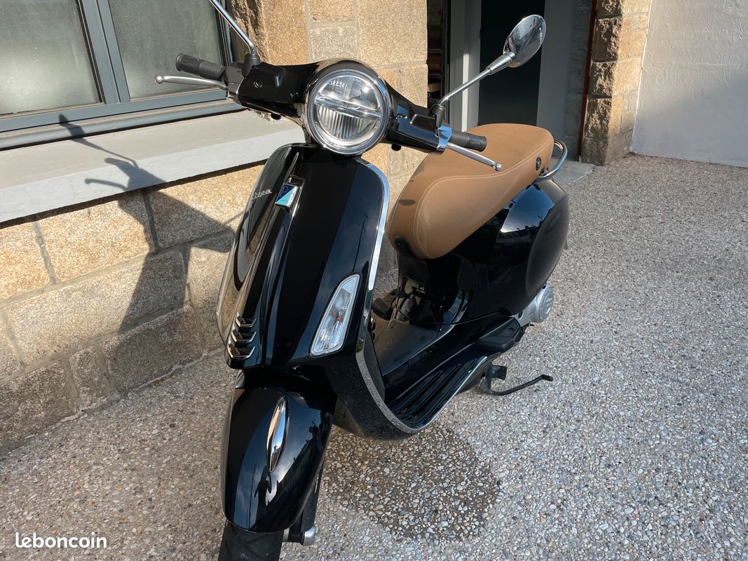 VESPA PRIMAVERA 50cc (image 1)