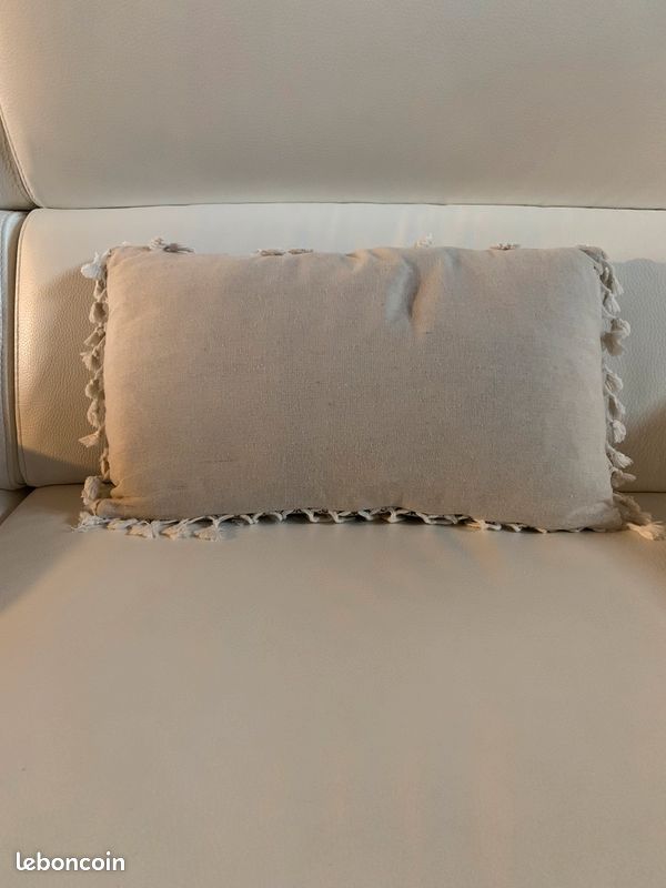 Coussin décoratif Ostaria (image 4)