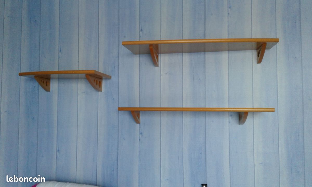 Etageres en bois vernies (image 2)
