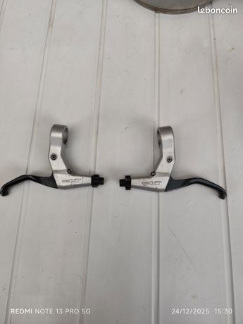 Levier De Frein/vitesse Shimano Deore XT ST-M750 - VTT 9 Vitesses - Vintage - 410g